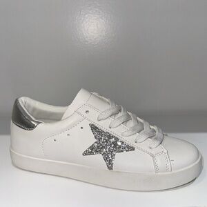 SILVER STAR SNEAKER